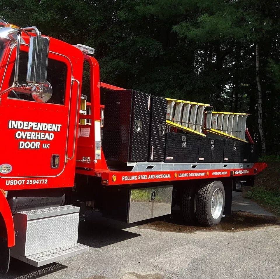 Business Truck of Independent Overhead Door