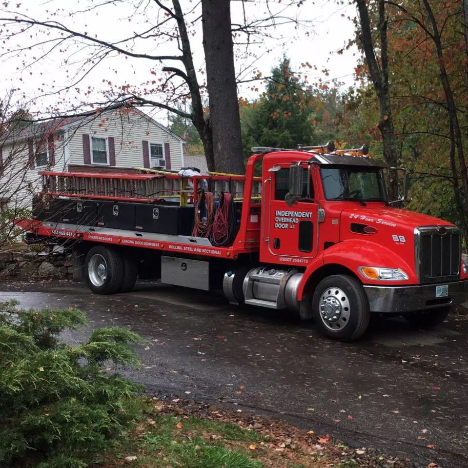 Business Truck of Independent Overhead Door